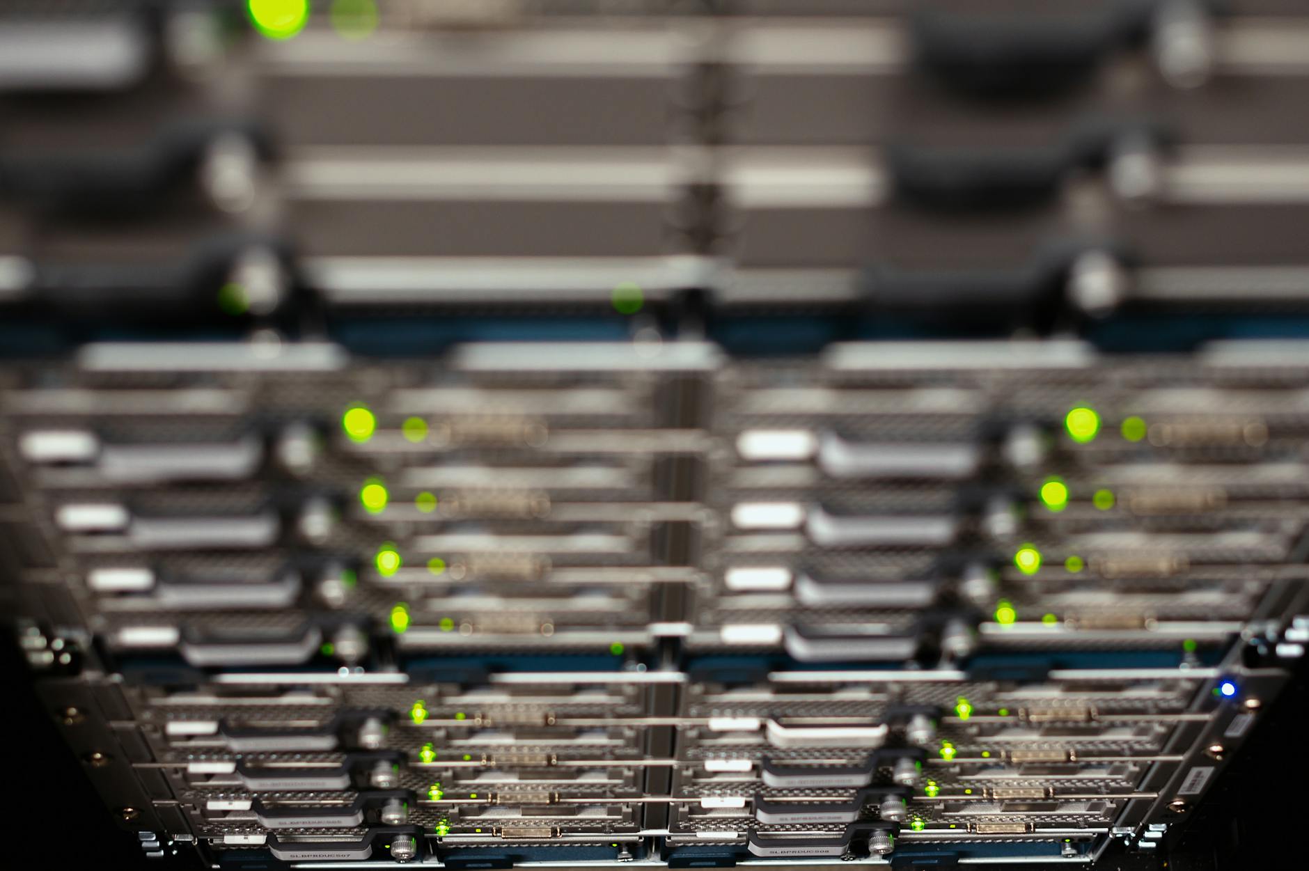 Network infrastructure and DNS server hardware in data center